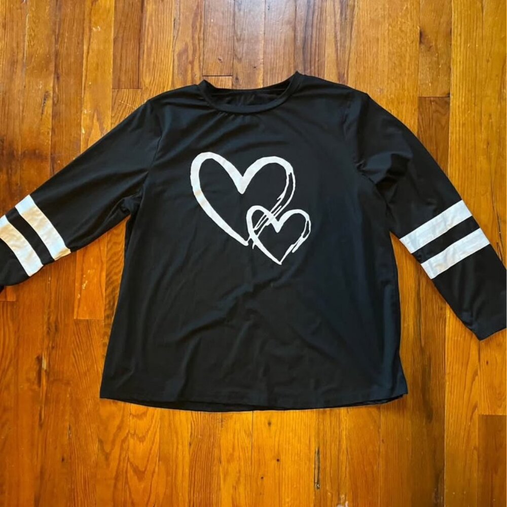 3 PAIR OF WOMENS LONG TEE SHIRTS SIZE 1X NEVER USED